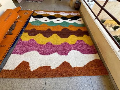 Colorful wave handmade carpet