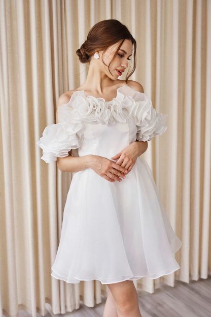 Sweet one shoulder tulle skirt - Image 2