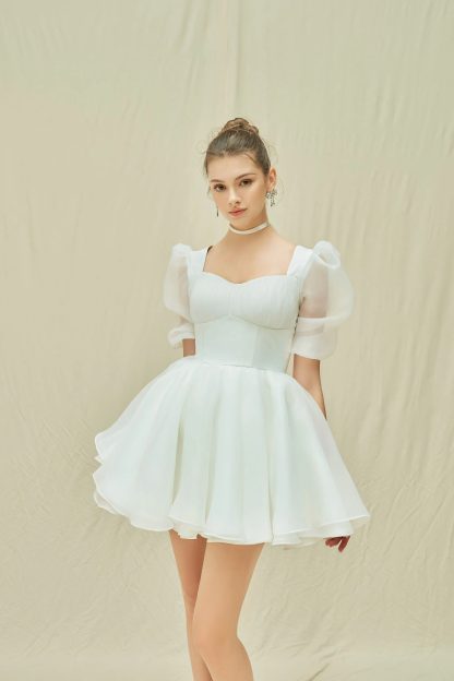 Princess Style Puff Sleeve Wedding Dress - Image 2