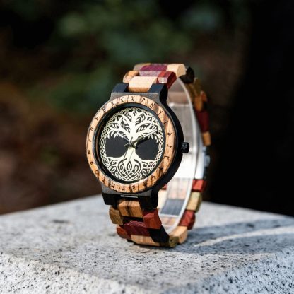 Wood watch with tree of life pattern dial