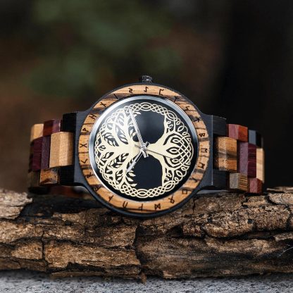 Wood watch with tree of life pattern dial - Image 4