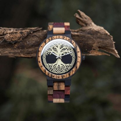 Wood watch with tree of life pattern dial - Image 5