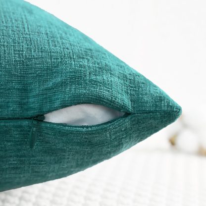 Chenille pillow cover - Image 4