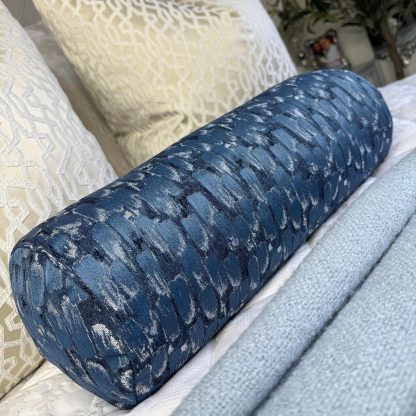Retro woven long pillow - Image 5