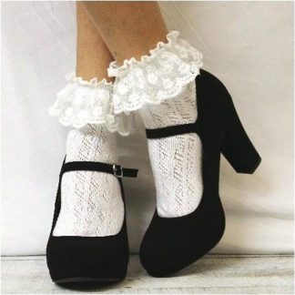 Vintage lace hollow socks