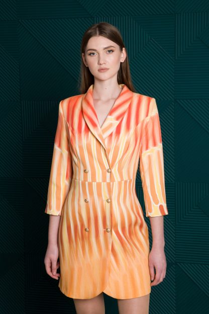 Gradient orange striped skirt suit - Image 2