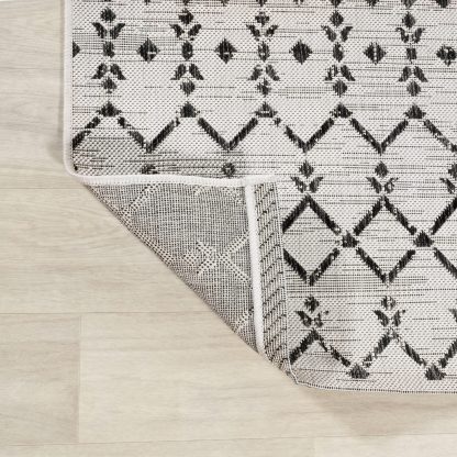 Simple geometric pattern outdoor art carpet - Image 6