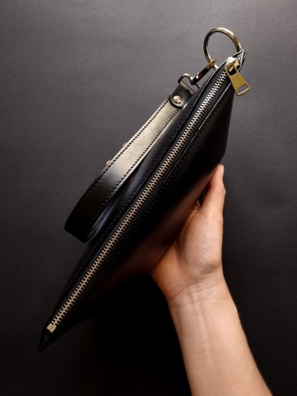 Women's lined leather clutch - Image 7