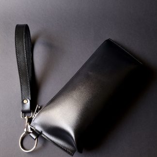 Women's lined leather clutch
