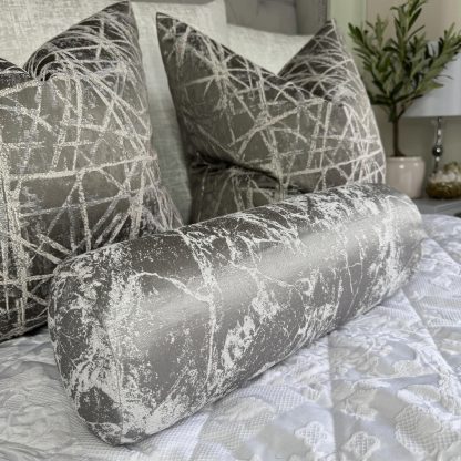 Cylindrical pillow