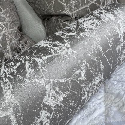 Cylindrical pillow - Image 5