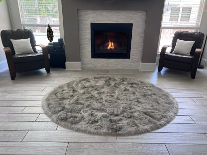 Round plush carpet - Image 2