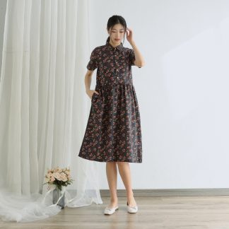 Floral lapel dress