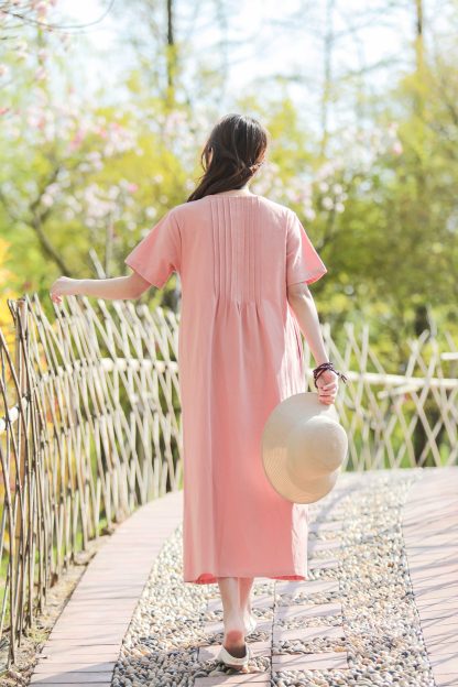 Pink dress - Image 4