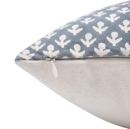 Geometric leaf jacquard pillowcase - Image 4