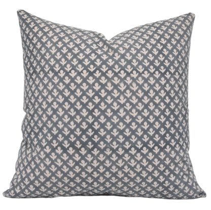 Geometric leaf jacquard pillowcase