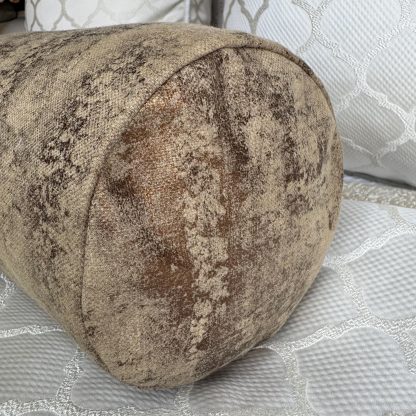 Vintage velvet cylindrical pillow - Image 5