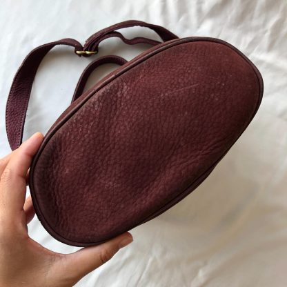 Burgundy suede bucket bag - Image 4