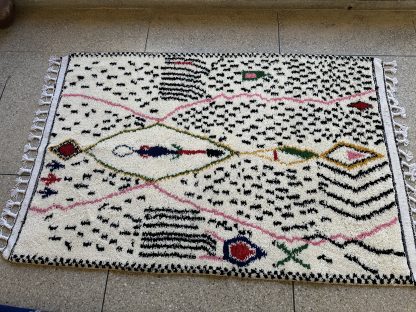 Unique and charming ethnic style handmade carpet - Image 2