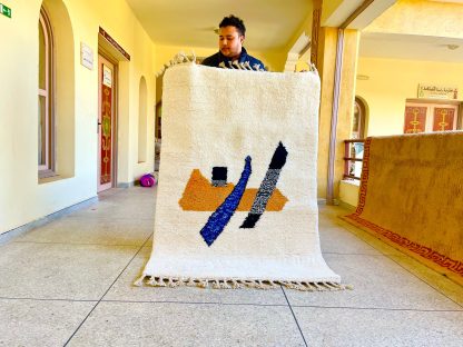 Minimalist art handmade carpet