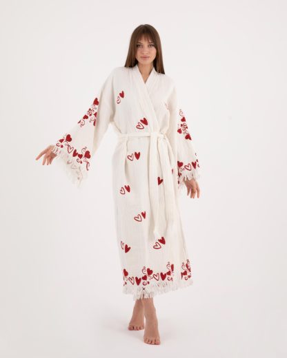 Heart embroidered long bathrobe