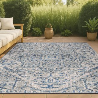 Retro geometric pattern outdoor carpet