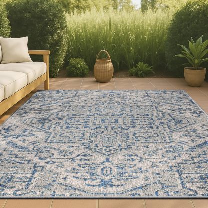 Retro geometric pattern outdoor carpet