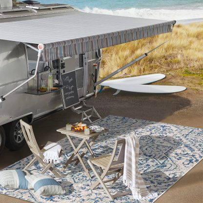 Retro geometric pattern outdoor carpet - Image 5