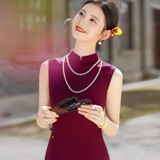 Burgundy sleeveless long cheongsam