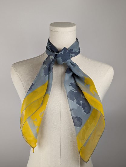Knight silhouette silk scarf - Image 5