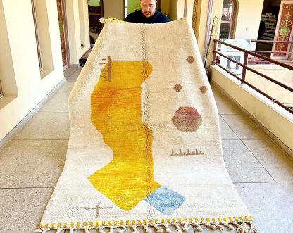 Inspiration creates artistic handmade carpets