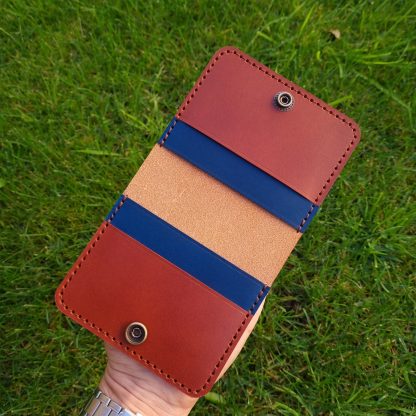 Contrast color card holder - Image 4