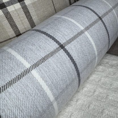 Plaid cylindrical pillow - Image 4