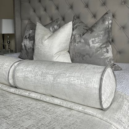 Simple modern wind bed with cylindrical pillow - Image 3