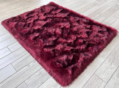 Burgundy faux wool carpet - Image 6