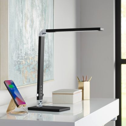 Multifunctional smart desk lamp - Image 9