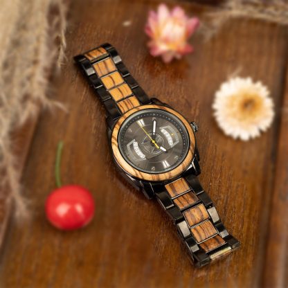 Mechanical watch combining wood and steel - Image 7