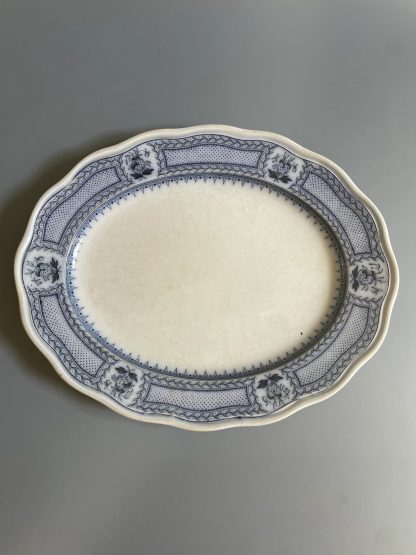 Blue and white oval porcelain plate - Image 5