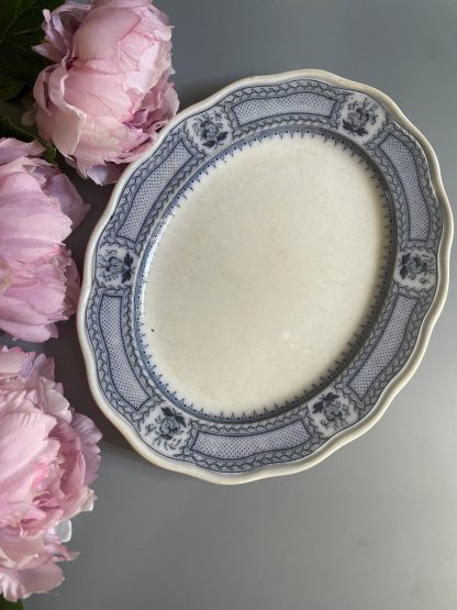 Blue and white oval porcelain plate