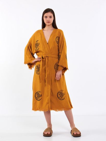Ethnic style embroidered robe