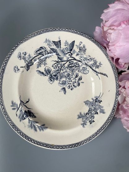 Vintage blue flower and bird pattern dinner plate