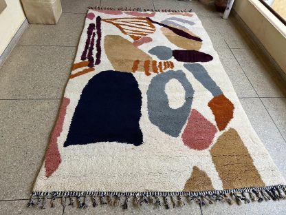 Abstract handmade carpet - Image 2