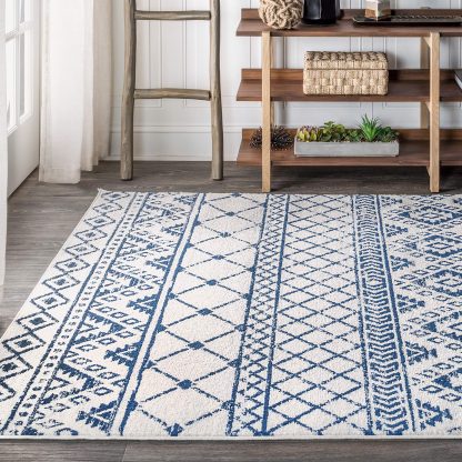 Moroccan geometric rug - Image 7