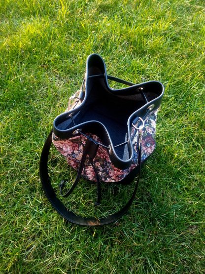 Leather and fabric bucket bag - Image 5