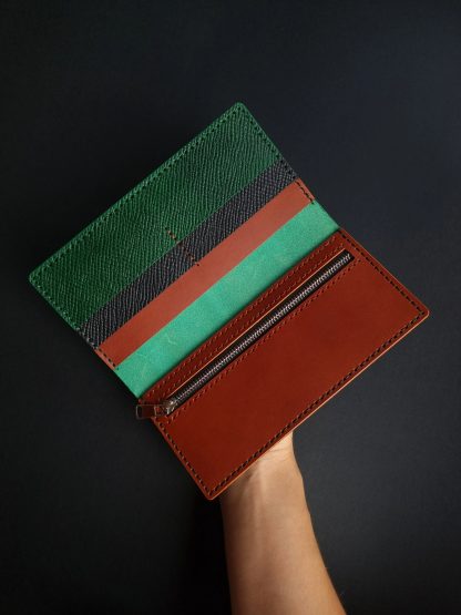 Women's Green Leather Long Wallet - Image 5