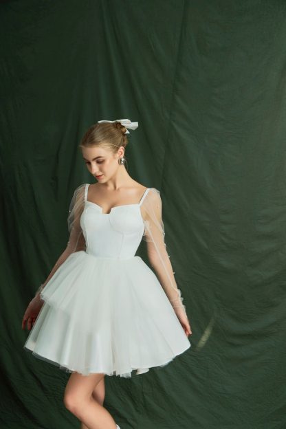 Sweet Ballet Style Wedding Dress - Image 3