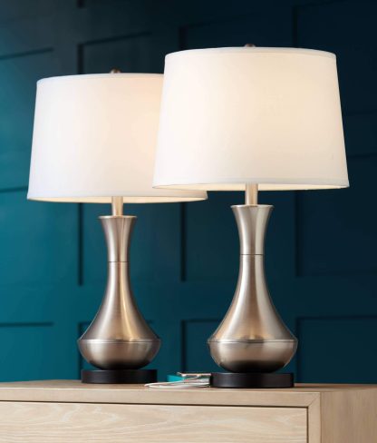 Modern simple metal table lamp - Image 9