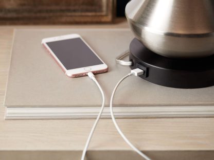 Modern simple metal table lamp - Image 2