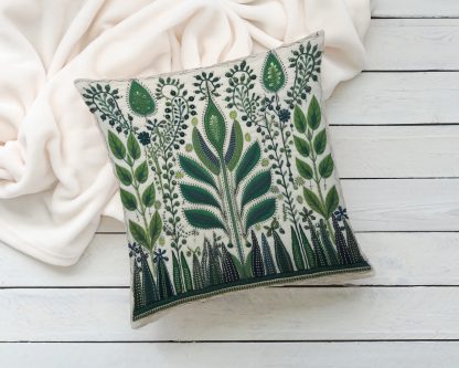 Green plant pattern pillow - Image 5