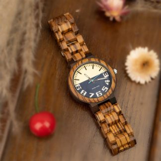 Fashion wooden watch
